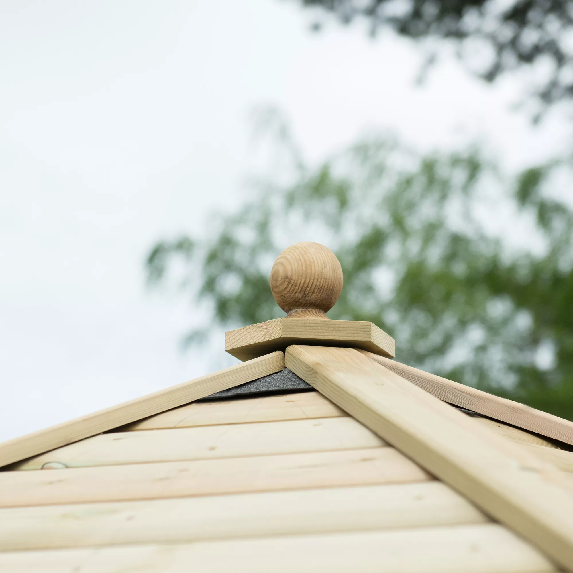 Forest Garden Premium Furnished Octagonal Gazebo, (W)5.27m (D)3.78m 10 Forest Garden Premium Furnished Octagonal Gazebo, (W)5.27m (D)3.78m - Image 8