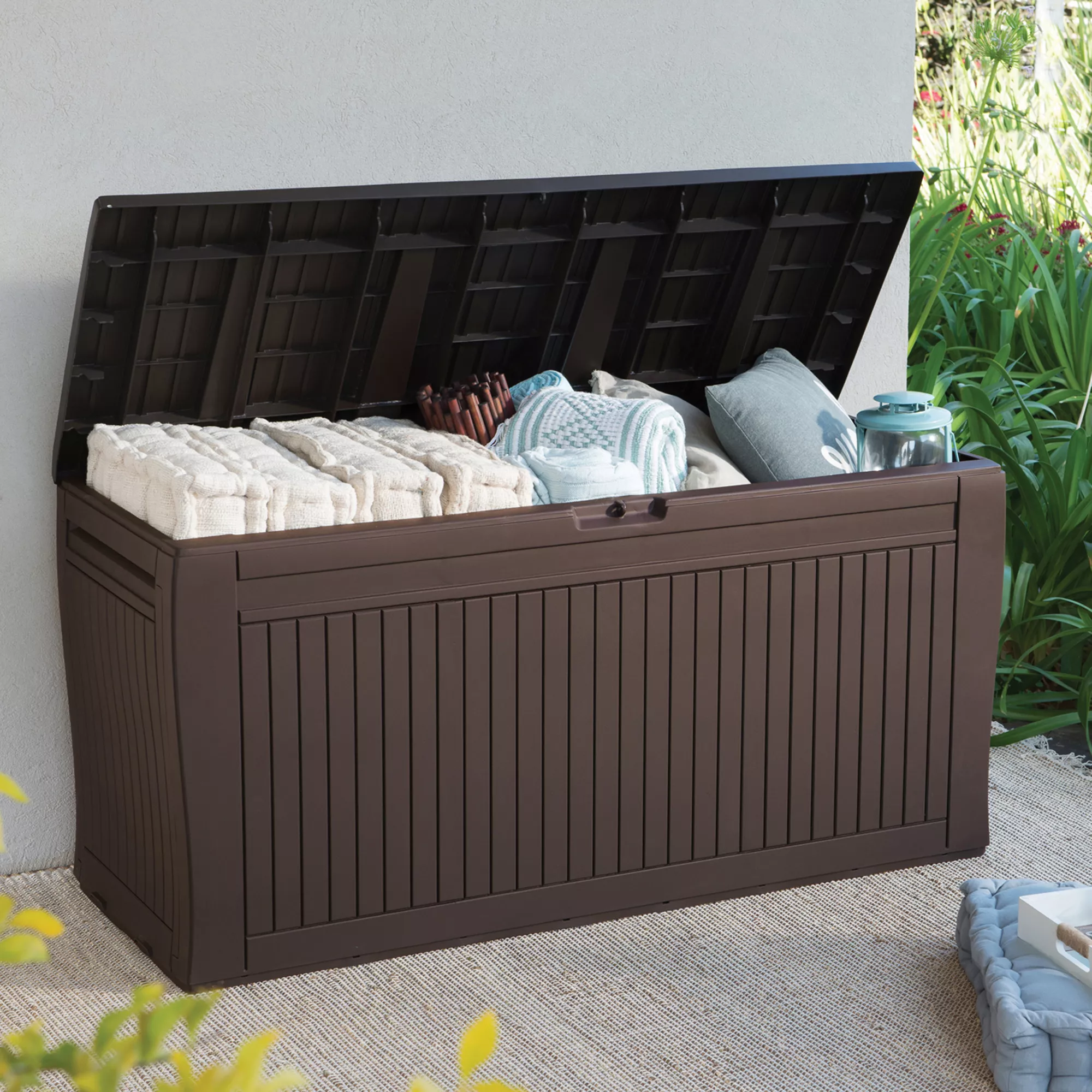 Keter Comfy Wood Effect Plastic Garden Storage Box 270L 5 Keter Comfy Wood Effect Plastic Garden Storage Box 270L - Image 3