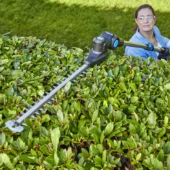 Mac Allister 18V 450mm MPHT1845-Li Cordless Pole Hedge Trimmer -Outdoor Garden mac allister 18v 450mm mpht1845 li cordless pole hedge trimmer5059340239569 02i