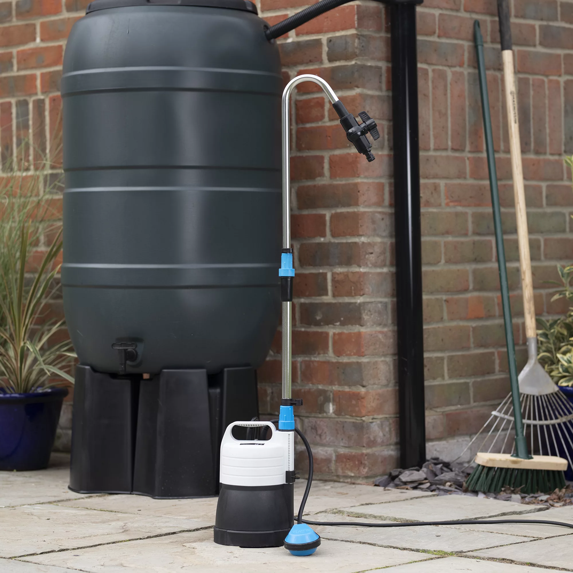 Mac Allister 400W Water Butt Pump 5 Mac Allister 400W Water Butt Pump - Image 3