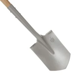 Magnusson Wooden Pointed Digging Spade -Outdoor Garden magnusson wooden pointed digging spade5059340086675 36c