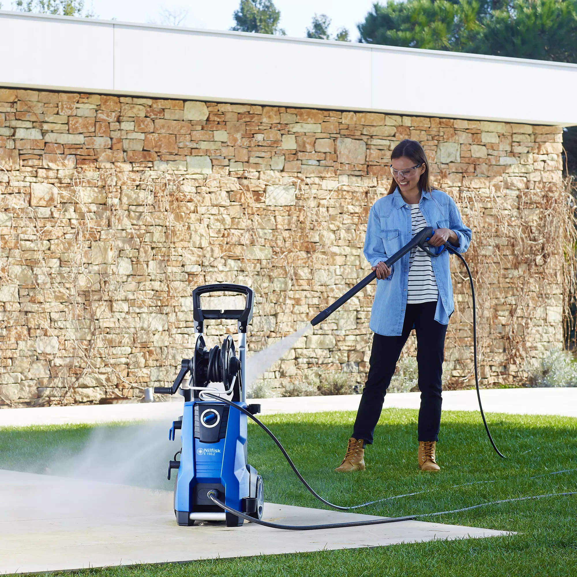 Nilfisk E150 Corded Pressure Washer 2.1kW E 150.2-9 P 128471244 12 Nilfisk E150 Corded Pressure Washer 2.1kW E 150.2-9 P 128471244 - Image 10