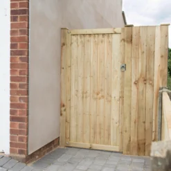 Pine Traditional Gate, (H)1.8m (W)0.92m -Outdoor Garden pine traditional gate h 1 8m w 0 92m5013053157473 01i bq