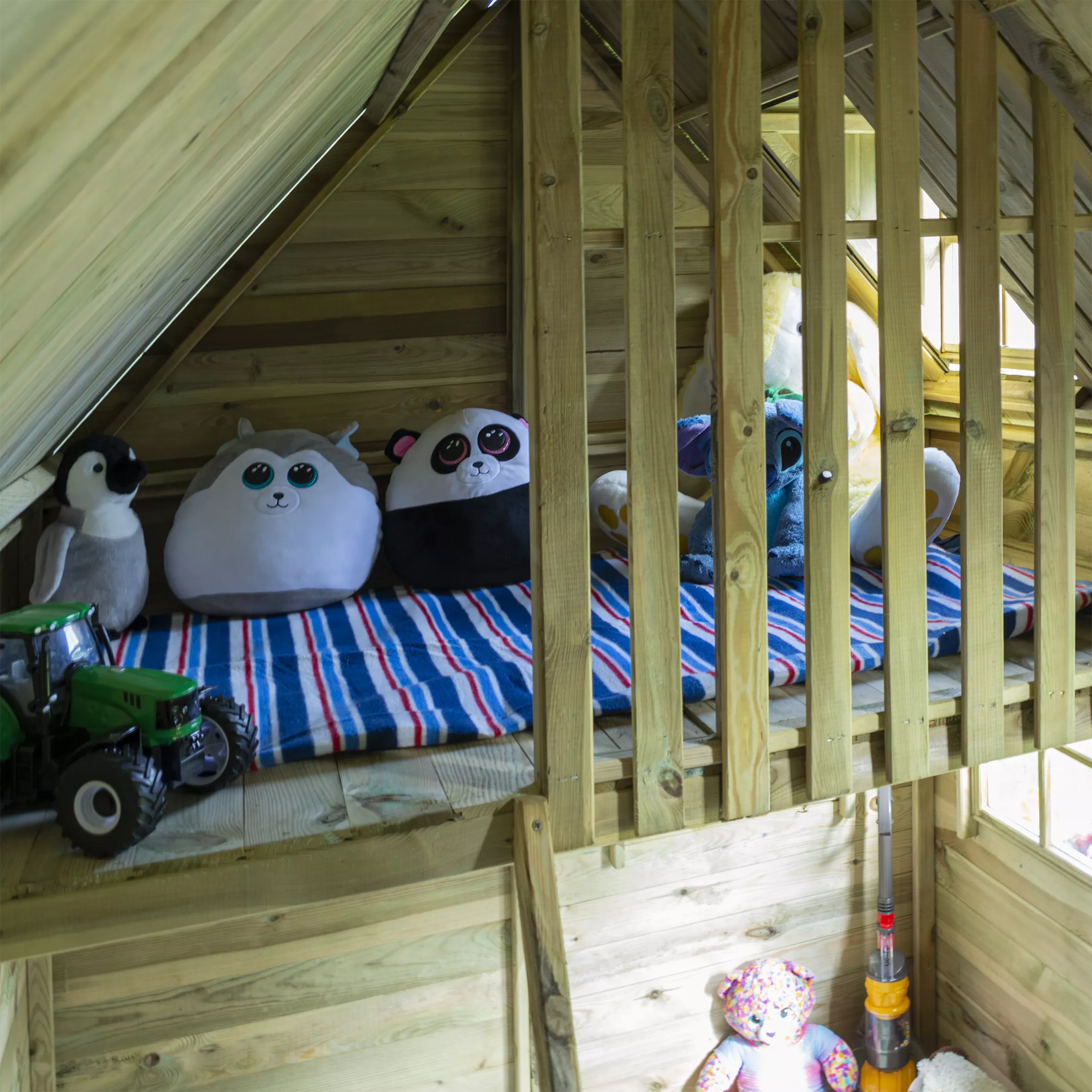 Rowlinson Country Cottage Apex Shiplap Playhouse 10 Rowlinson Country Cottage Apex Shiplap Playhouse - Image 8