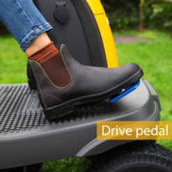 Stiga Battery-powered Ride-on Lawnmower 48V -Outdoor Garden stiga battery powered ride on lawnmower 48v8008984852570 25c