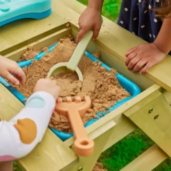 TP Toys Splash & Play Timber Sand & Water Picnic Table -Outdoor Garden tp toys splash play timber sand water picnic table5021854106170 05i bq