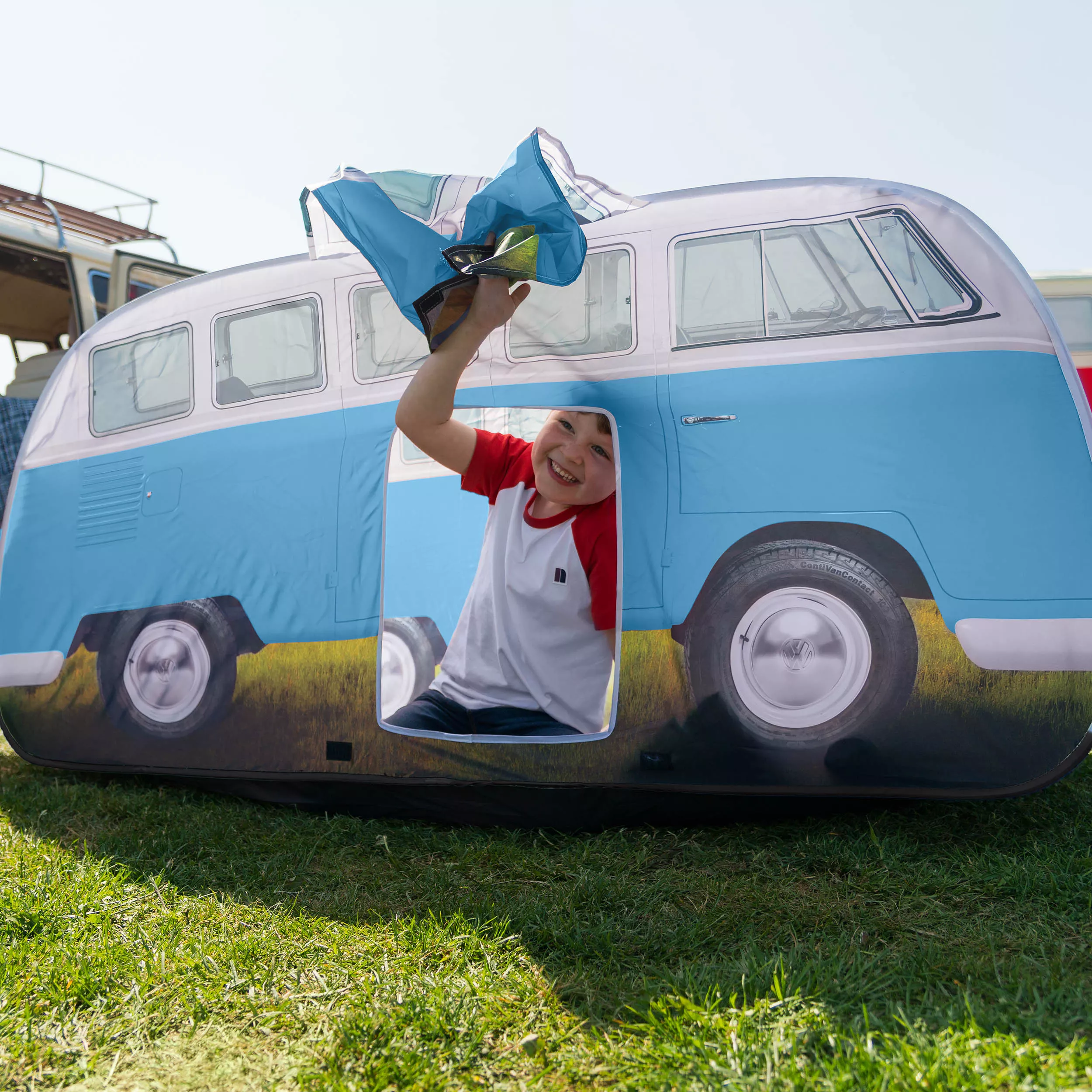 Volkswagen Blue Camper Van Pop Up Tent 13 Volkswagen Blue Camper Van Pop Up Tent - Image 11